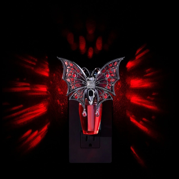 Bath & Body Works Batterfly Halloweenβ Light Up Wallflower Plug In NWT BBW HTF - Picture 2 of 3